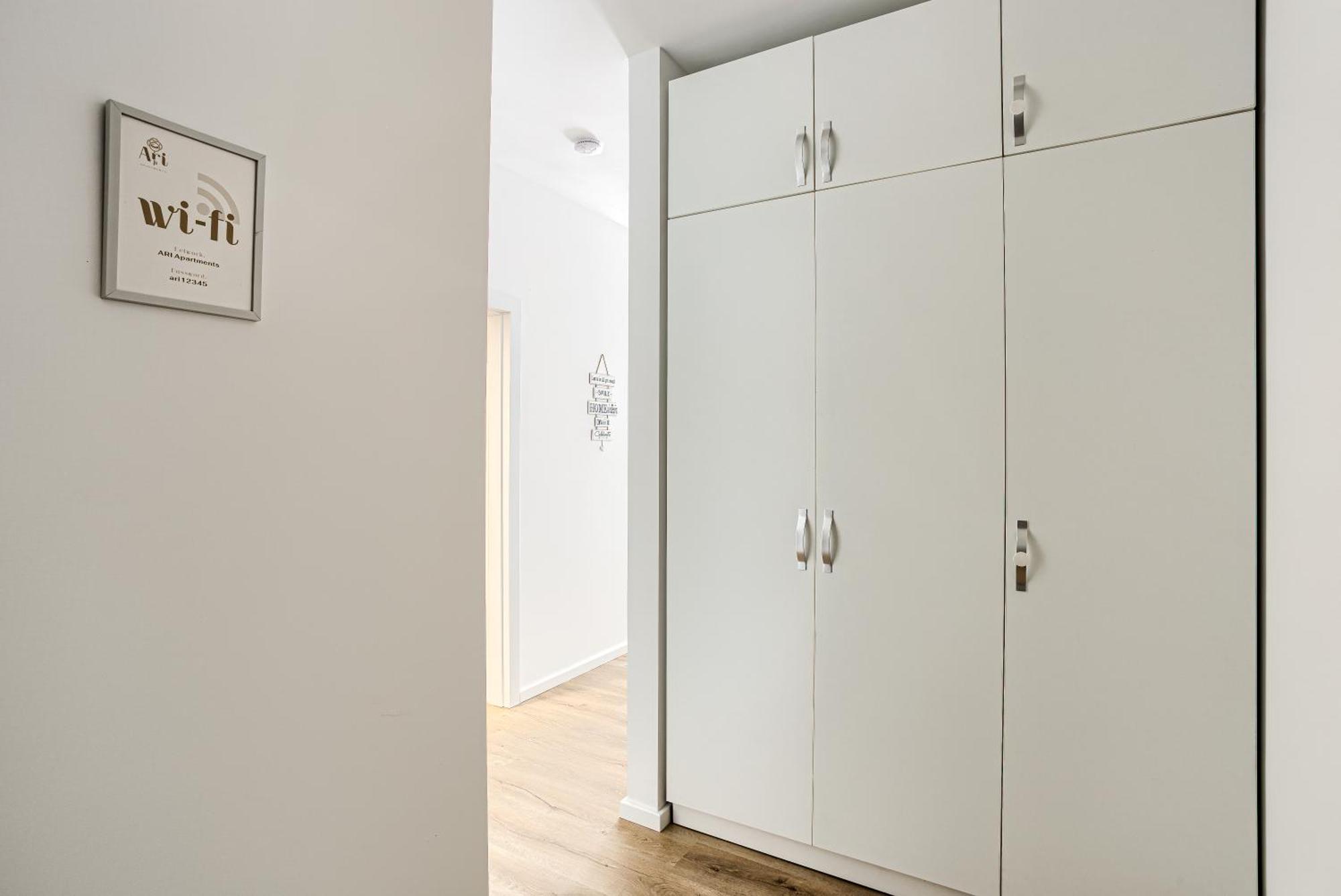 Ari Navy Apartment - High-End Residence 아라드 외부 사진